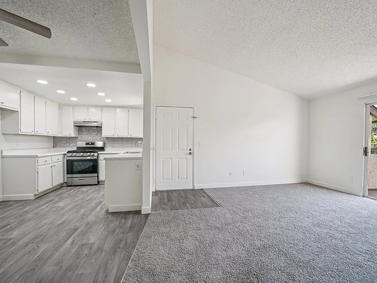 PepperTree Place — Photo 9