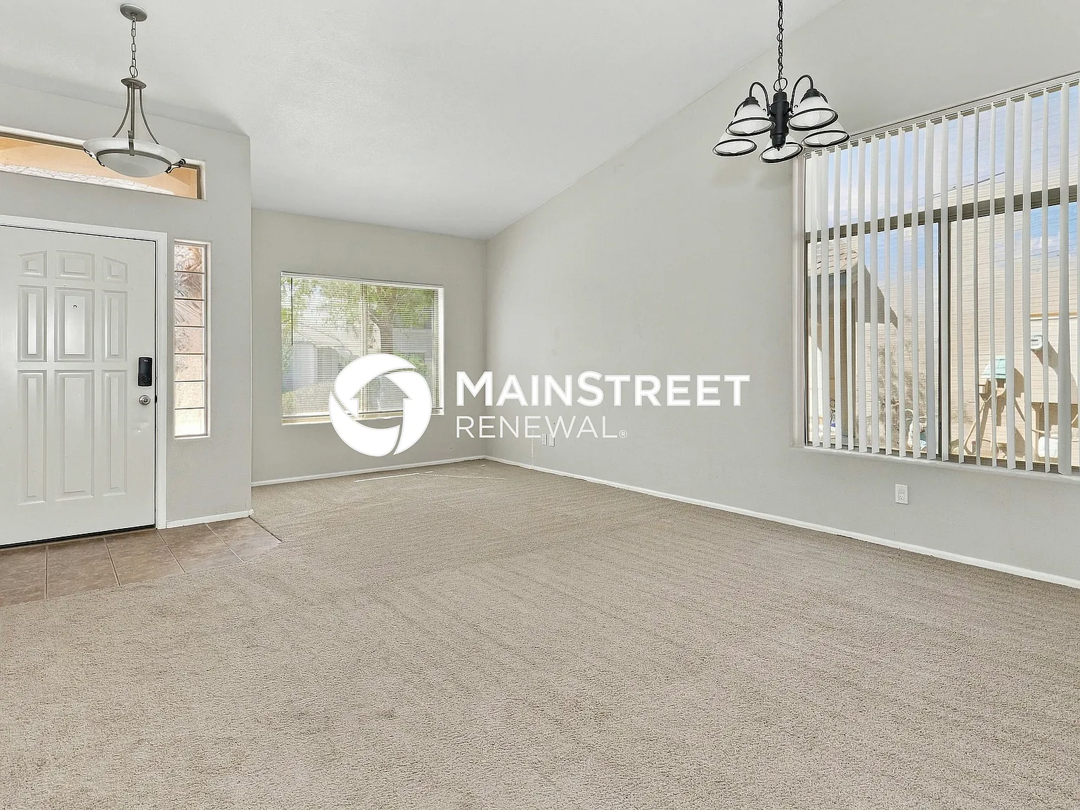 42364 W Colby Dr — Photo 2