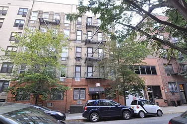 Rented by Urban Real Estate Inc