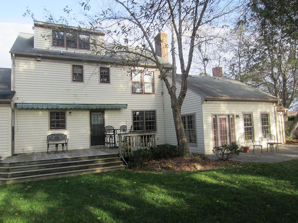 2nd image of 4705 Springtree Ct