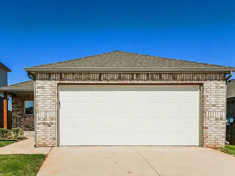 10057 Blackjack Rd — Photo 1