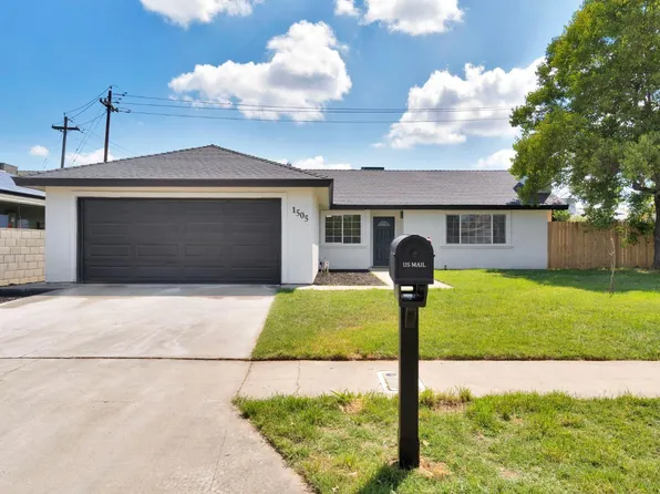 1505 Fountain Way, Madera, CA 93638