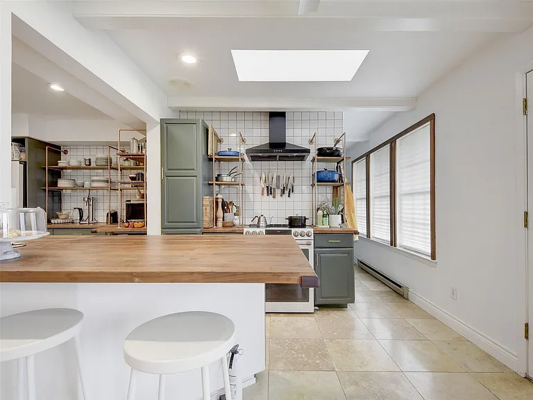 13322 Broadmeade Ave — Photo 10