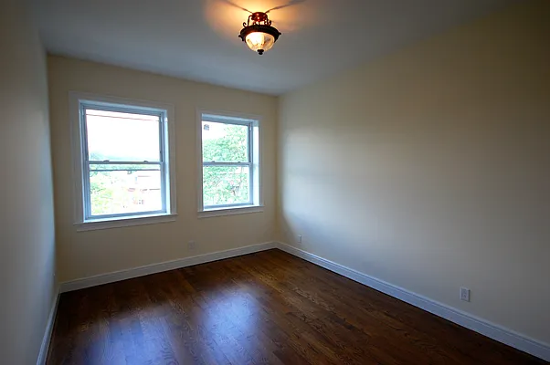 Rented by Re/Max In The City | media 20