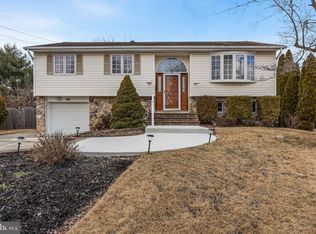 206 Downing Rd, Somerdale, NJ 08083