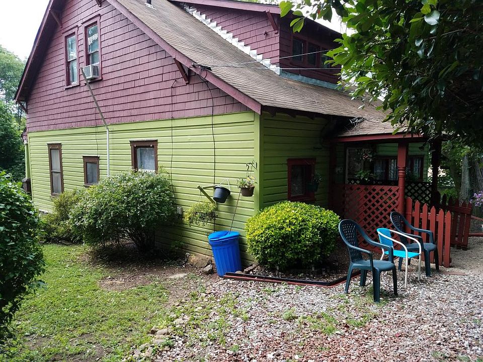2nd image of 127 Highland Rd