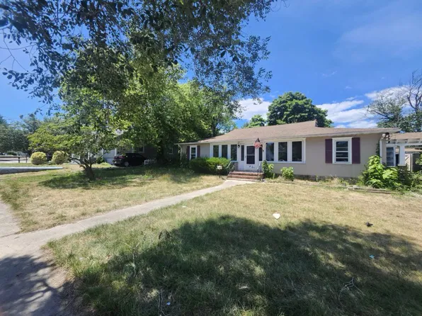 134 Beachwood Blvd, Beachwood, NJ 08722