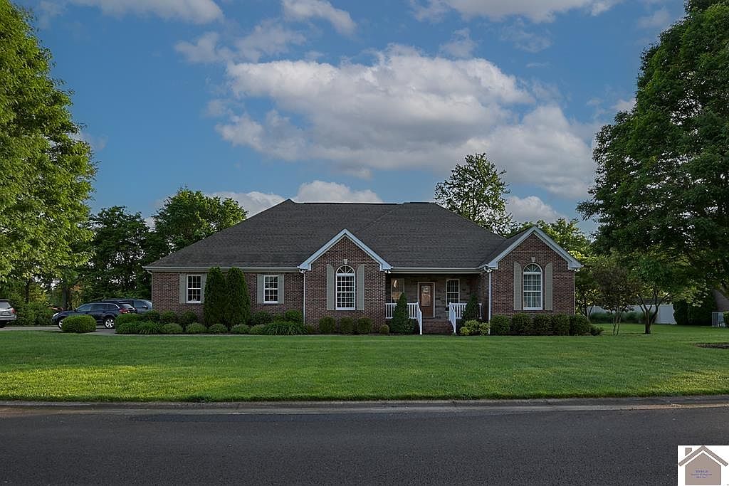 370 Cimarron Way, Paducah, KY 42001 Zillow