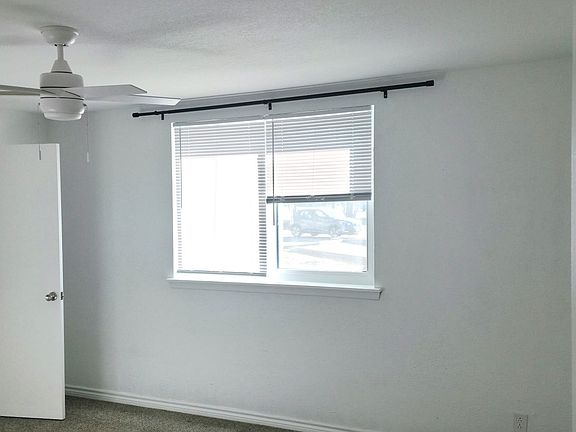5th image of 527 W Main St #40