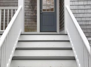 15 Mathewson St APT 7, Narragansett, RI 02882