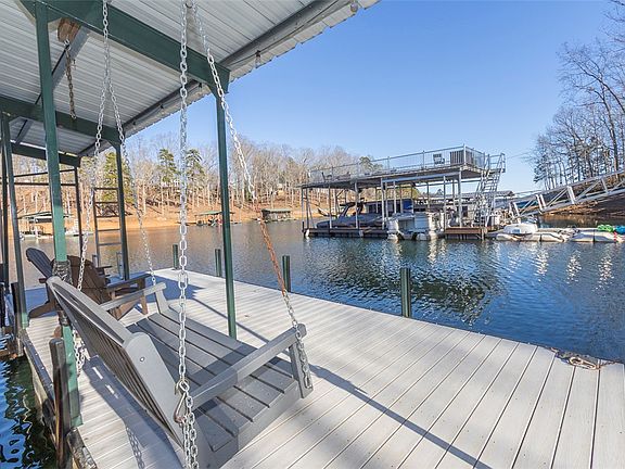 4th image of 123 Broyles Cir