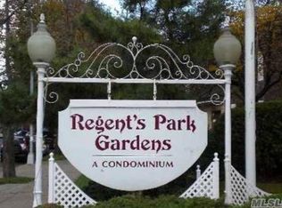 7069 Park Dr E, Kew Gardens Hills, NY 11367