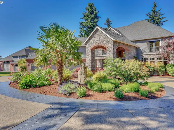 21020 S Meadowridge Ct, Oregon City, OR 97045