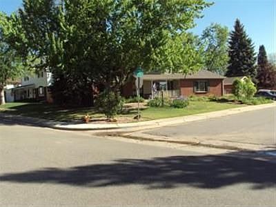 LARGE CORNER LOT