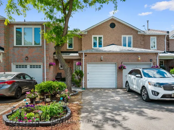 4 Sunshine Dr, Richmond Hill, ON L4C 8K8