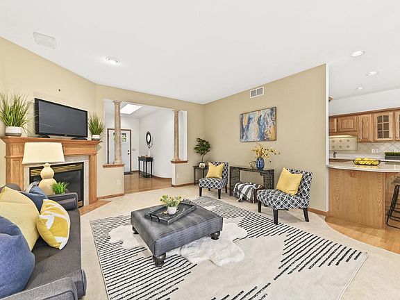 3rd image of 2325 Caribou LANE