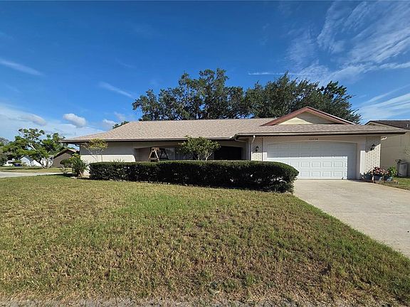 4th image of 12226 Meadowbrook Ln