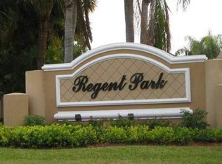 3322 Erick Lake Dr, Naples, FL 34109