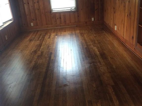 4th image of 1505 W Lakeview Ave