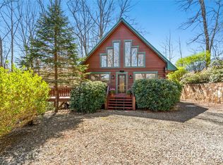 101 Jack Straw Ln, Burnsville, NC 28714