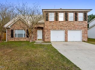 2827 Katy Ln, Ocean Springs, MS 39564