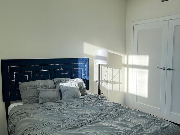 4th image of 1250 S Miami Ave #1803
