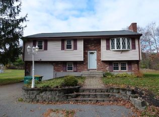 865 School St, Mansfield, MA 02048