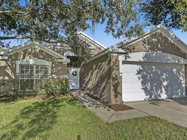 29947 MORNINGMIST DRIVE, WESLEY CHAPEL, FL 33543
