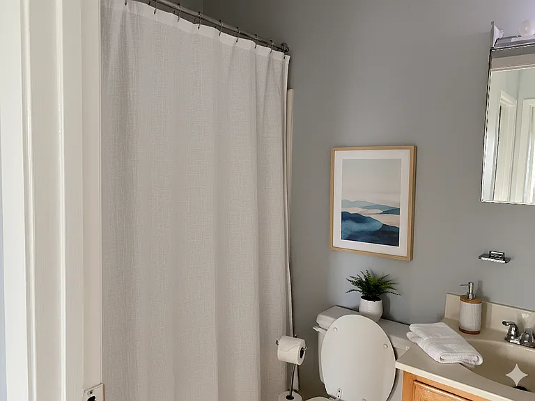 AI Staged - Bathroom