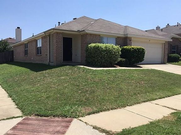 2nd image of 501 Fairbrook Ln
