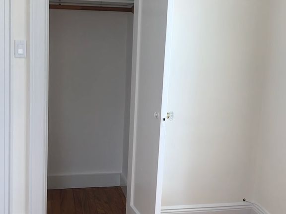 4th image of 515 Westchester Ave Floor 2