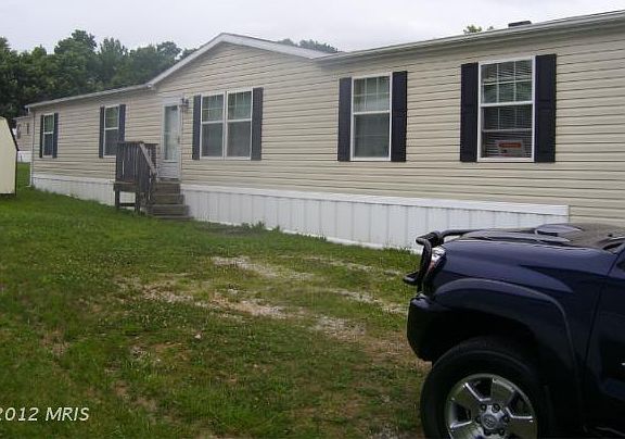 2nd image of 51 Lewis Dr