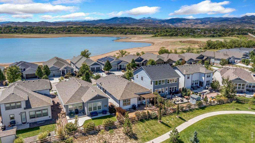 4347 Bluffview Dr