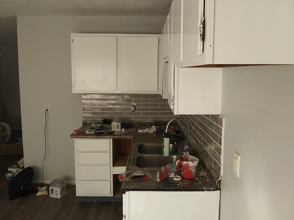 1st image of 4327 Aspen Way