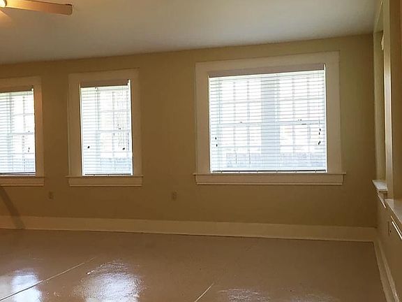 5th image of 715 Sherman St APT 15