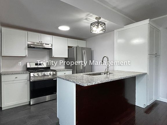4th image of 116 Maryland Ave