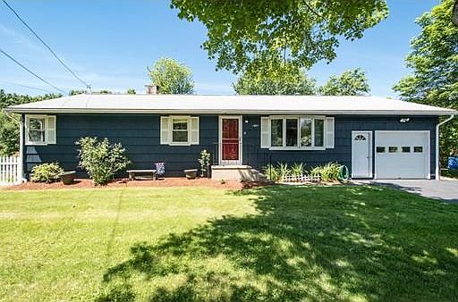 1st image of 14 Bedford Dr