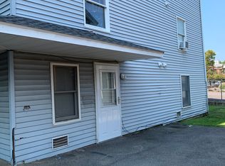 27 Barnum Ct #1, Naugatuck, CT 06770