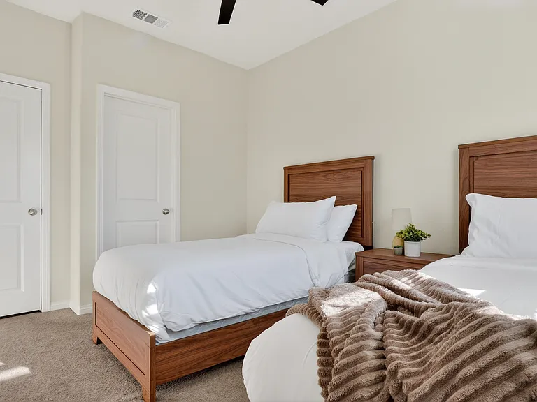 22812 Harvest Mill Cir — Photo 25