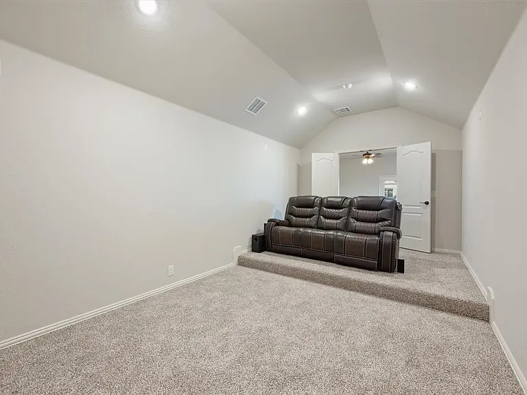 5038 Ridgegate Ln — Photo 21