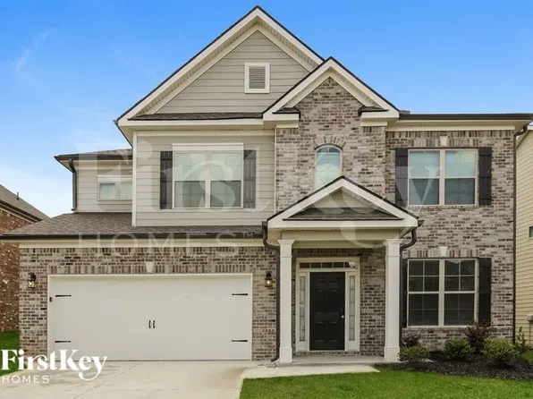 365 Palm Springs Cir, Fairburn, GA 30213