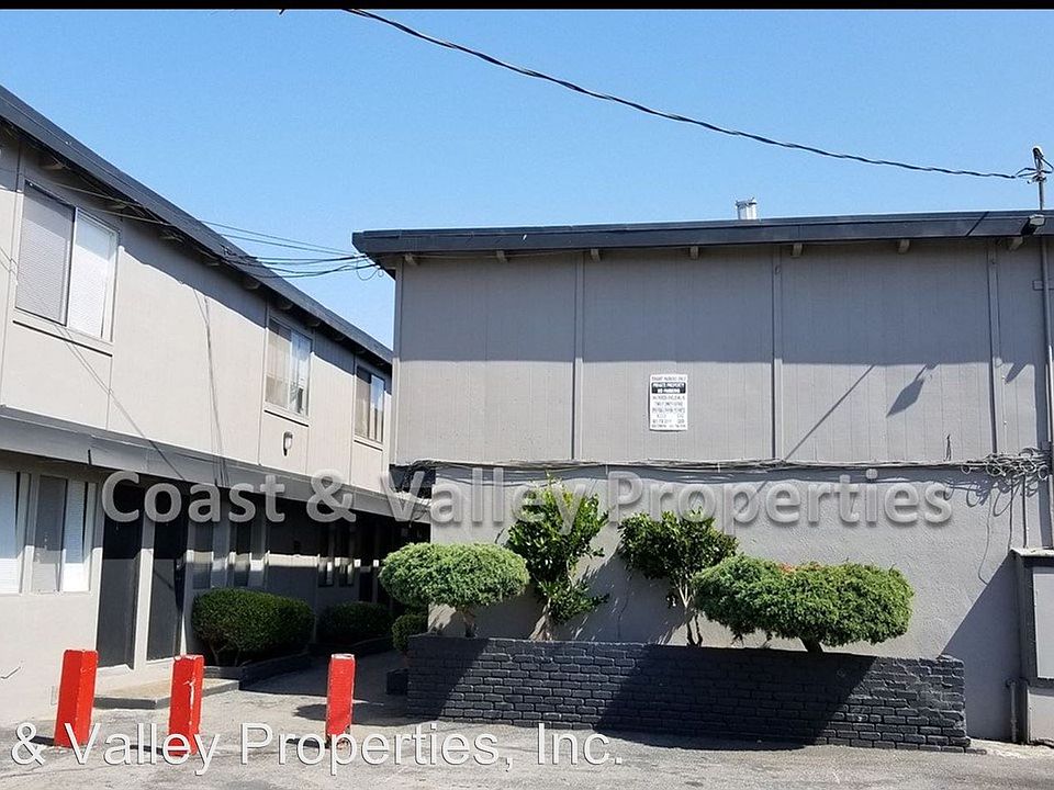 2nd image of 11320 Sanchez St #7