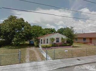 588 NW 52nd St, Miami, FL 33127
