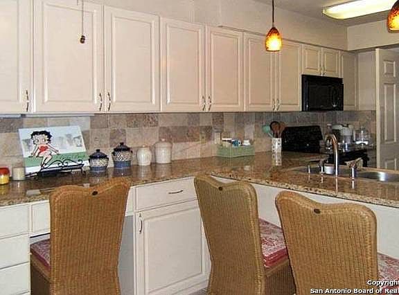 4th image of 201 Ellwood St APT 101