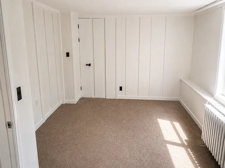 12 Brooks Ave — Photo 6