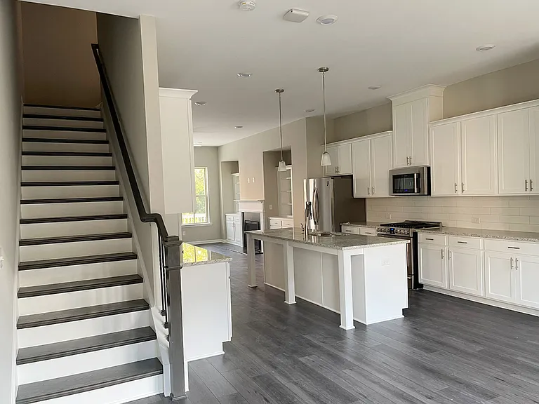 5954 Mirkwood St — Photo 10