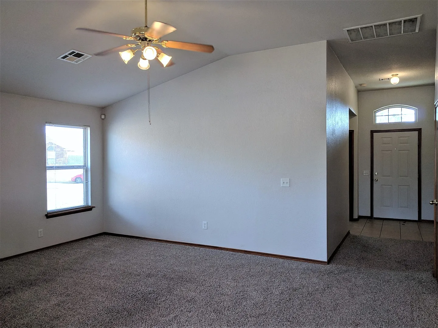 2821 East Lake Dr. - Norman 3 bedroom, 2 bath 2 car garage — Photo 2