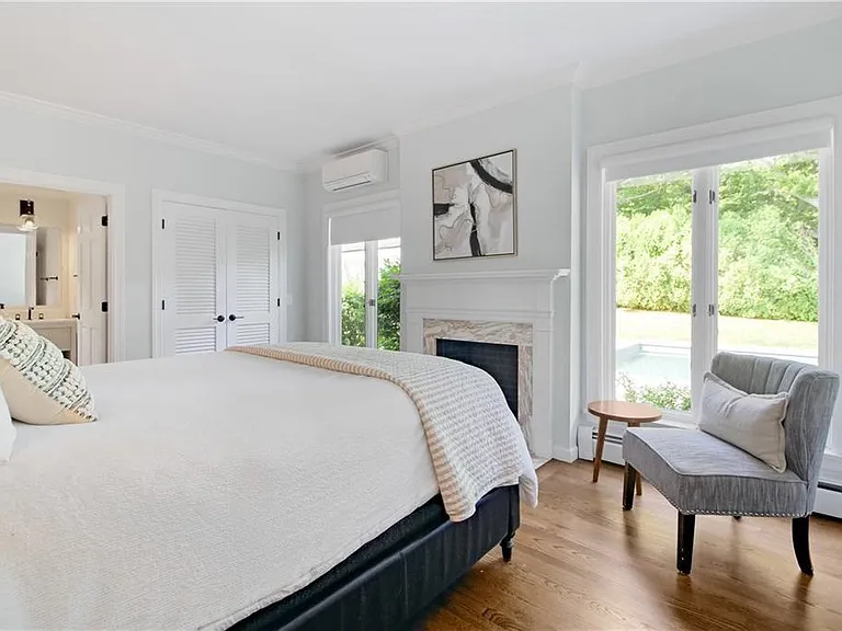 1 Harbor View Dr — Photo 45