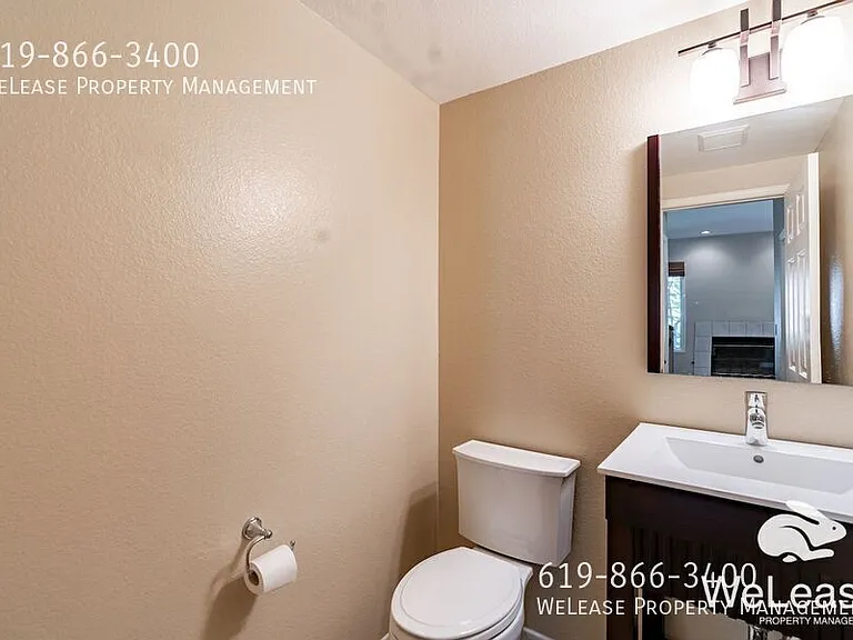 2938 Luciernaga St #B — Photo 12