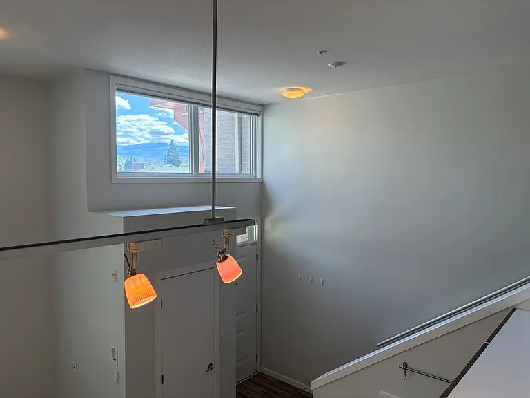 1550 Dickson Ave #6 — Photo 29